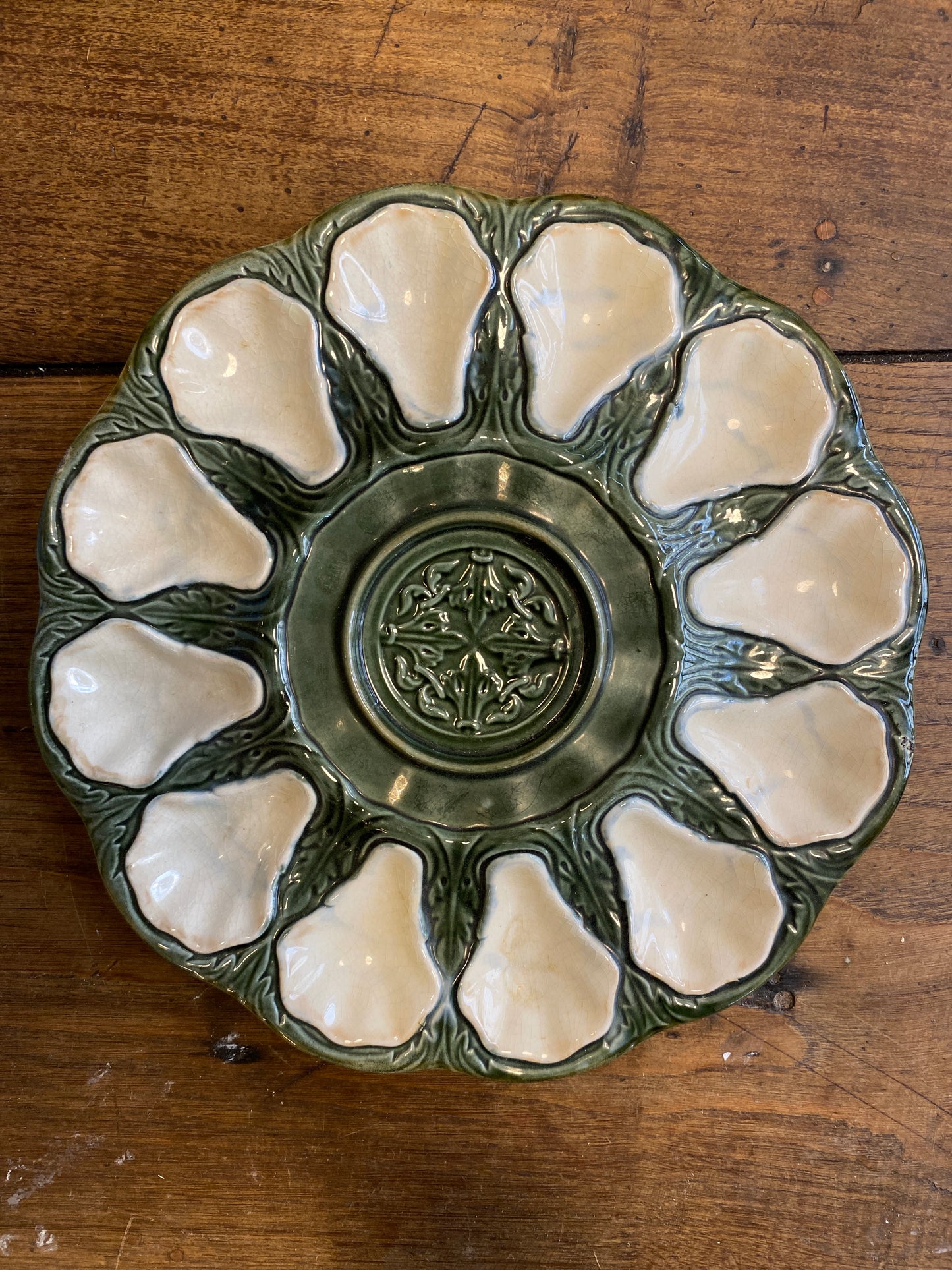 Longchamp Terre de Fer Oyster Plate Stand