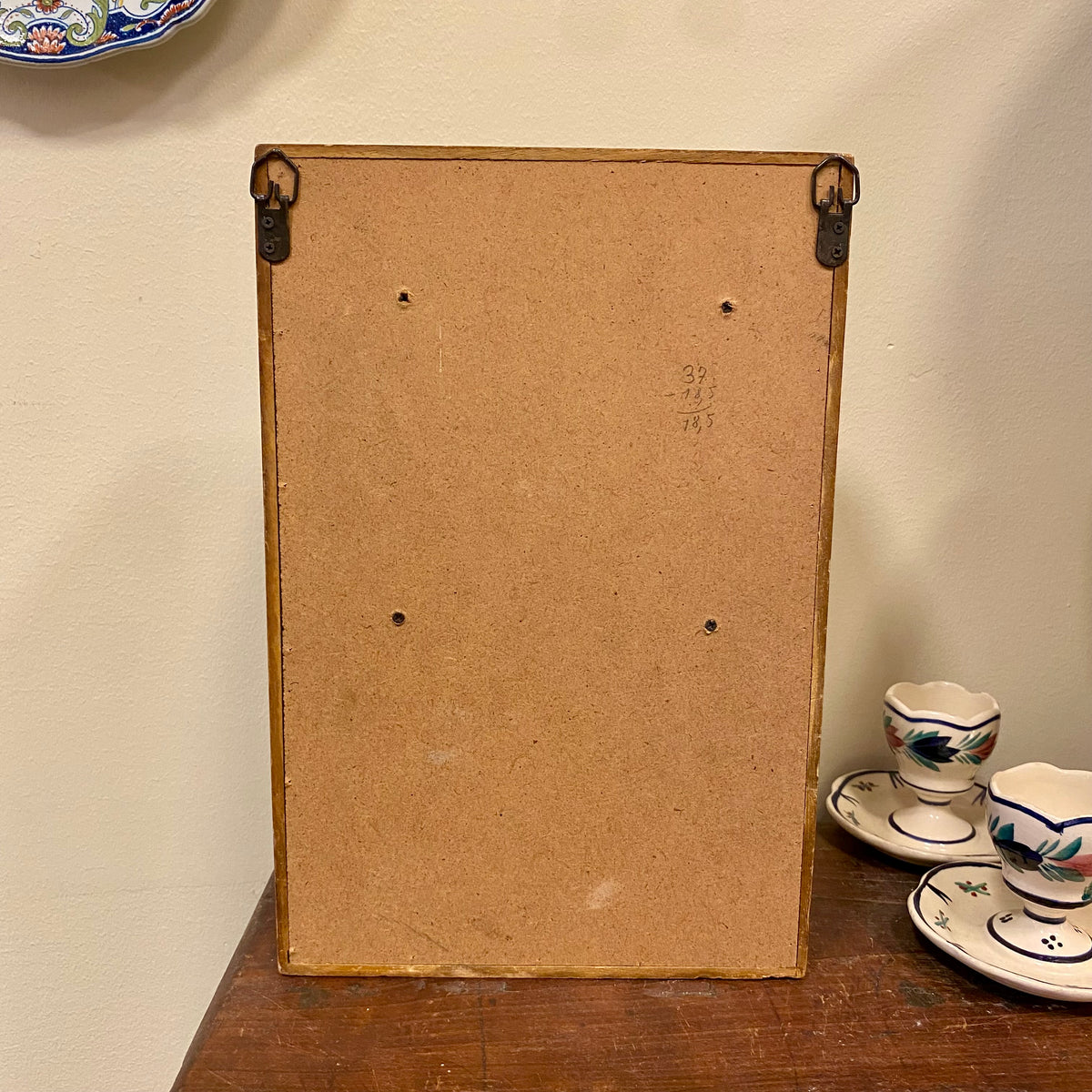 Vintage Nyckelskåp i Trä med Tupp