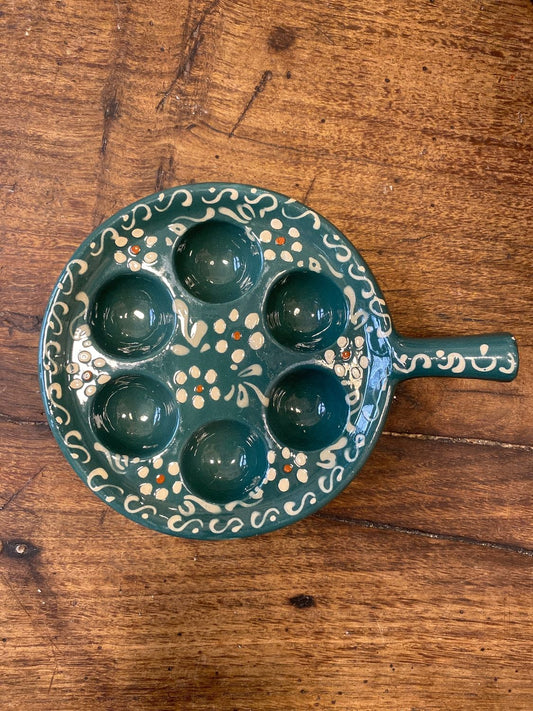 Pattern: Ceramic Snail Plate / Egg Stand – Curiosité Göteborg | Fransk vintageinredning från Curiosité