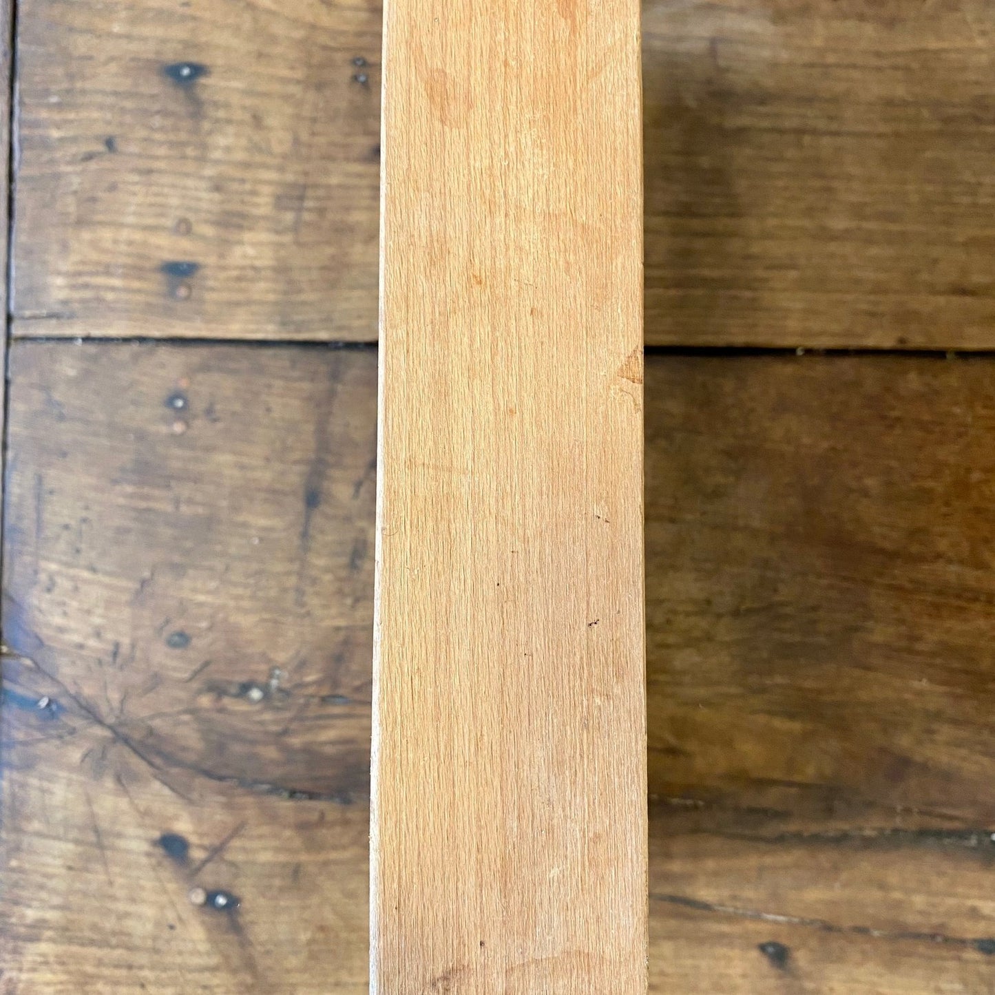 French Vintage Cutting Board – 55 × 37 × 6 cm