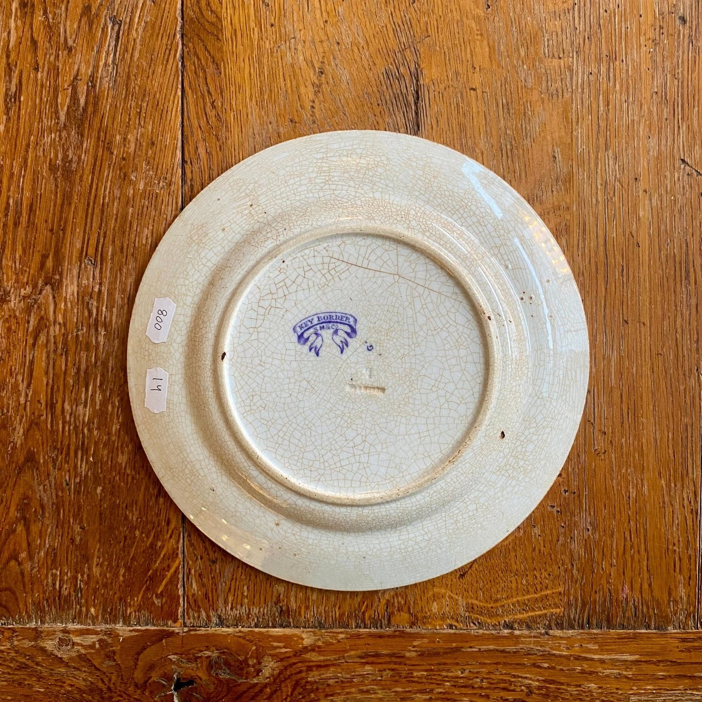 Pattern: English “Key Border” Plate Etruscan Vases – Mid-19th Century – Curiosité Göteborg | Fransk vintageinredning från Curiosité