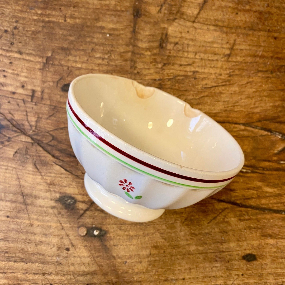 Vintage French Café au Lait Bowl – Red & Green Floral