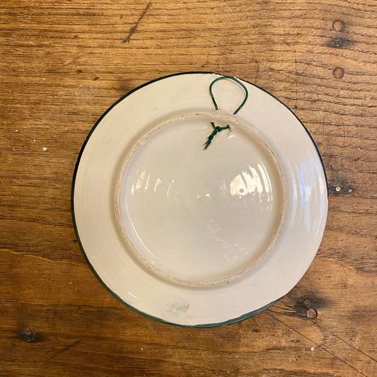 Pattern: French Hand-Painted Wall Plate – Curiosité Göteborg | Fransk vintageinredning från Curiosité