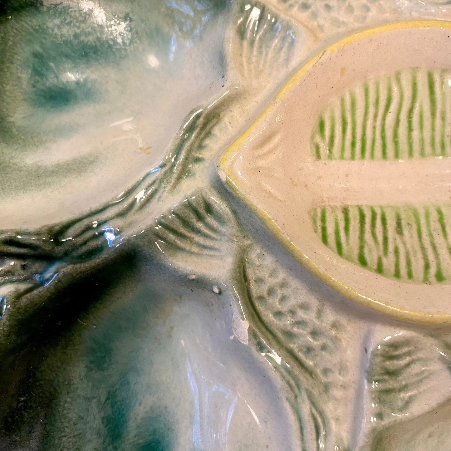 French Oyster Plate by Sarreguemines – Curiosité Göteborg