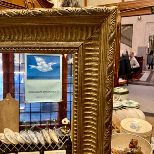 Pattern: French Vintage Mirror – Gilded Wooden Frame – Curiosité Göteborg | Fransk vintageinredning från Curiosité