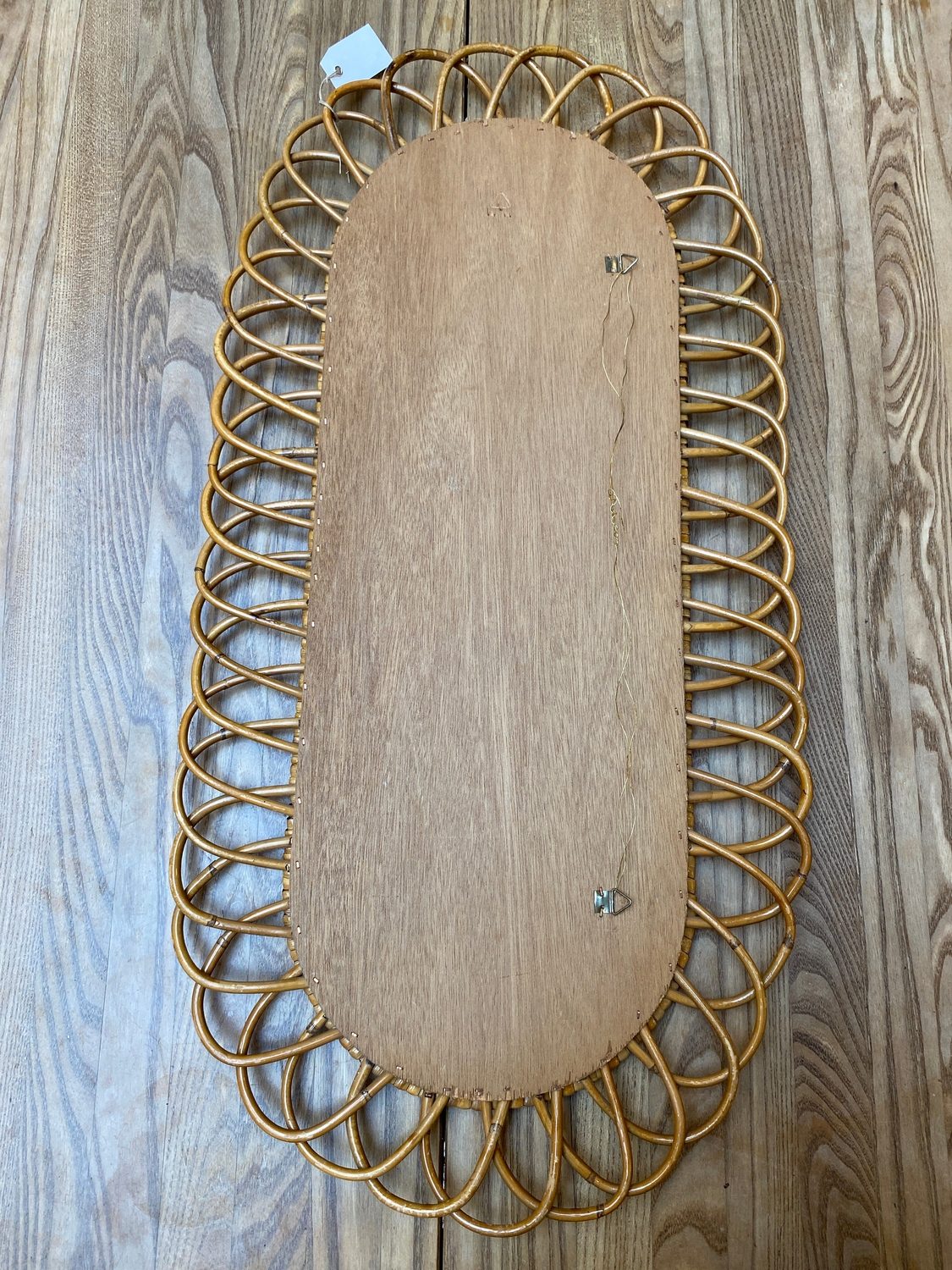 Pattern: French Vintage Rattan Mirror – Curiosité Göteborg | Fransk vintageinredning från Curiosité