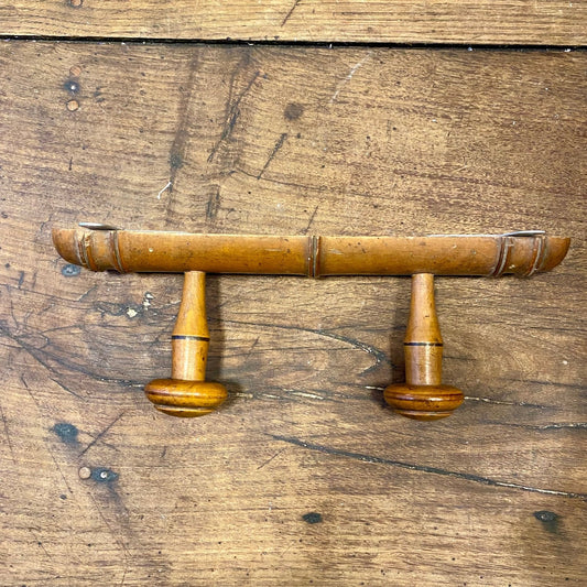 Pattern: French Vintage Wooden Wall Hooks — Two Hooks – Curiosité Göteborg | Fransk vintageinredning från Curiosité