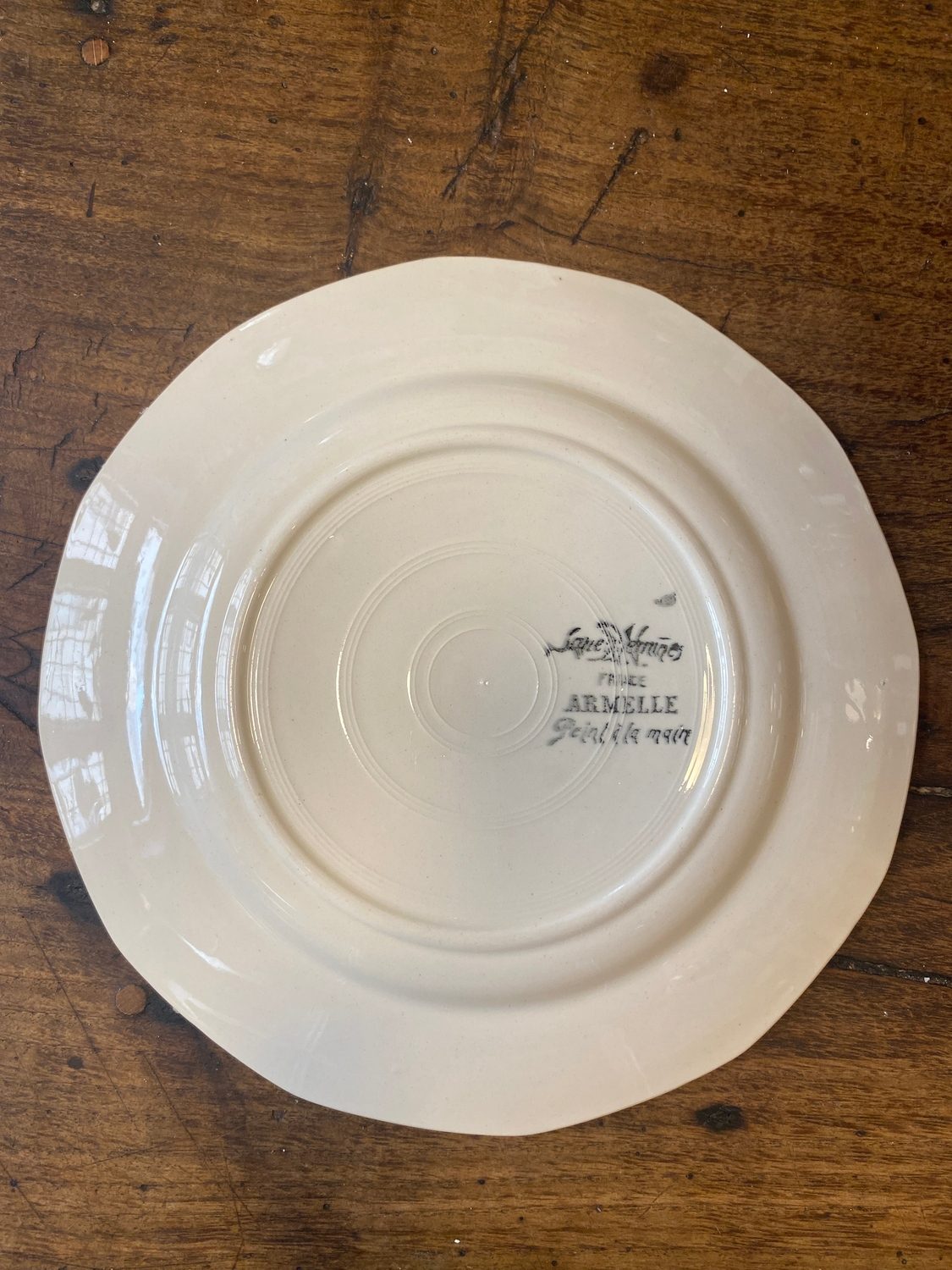 Pattern: Sarreguemines “Armelle” Plate – Curiosité Göteborg | Fransk vintageinredning från Curiosité