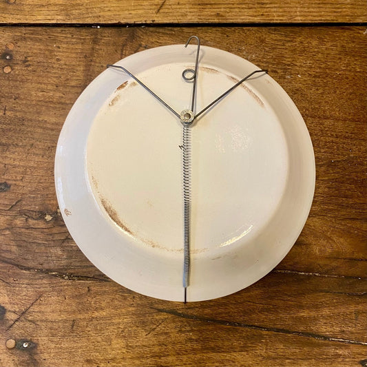 Pattern: Vintage French Faience Wall Plate – Curiosité Göteborg | Fransk vintageinredning från Curiosité