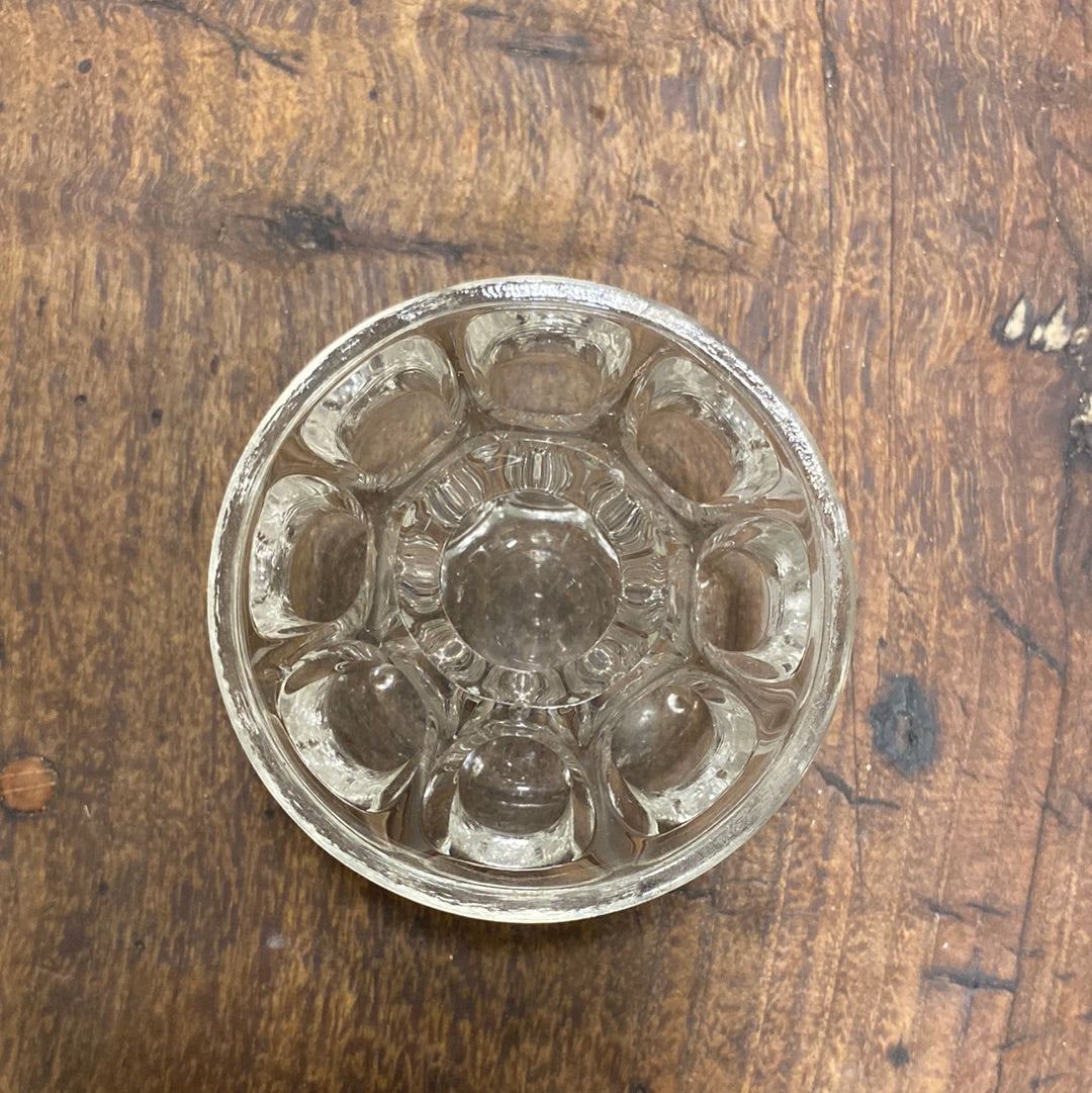 Pattern: Vintage French Glass Flower Frog – Curiosité Göteborg | Fransk vintageinredning från Curiosité