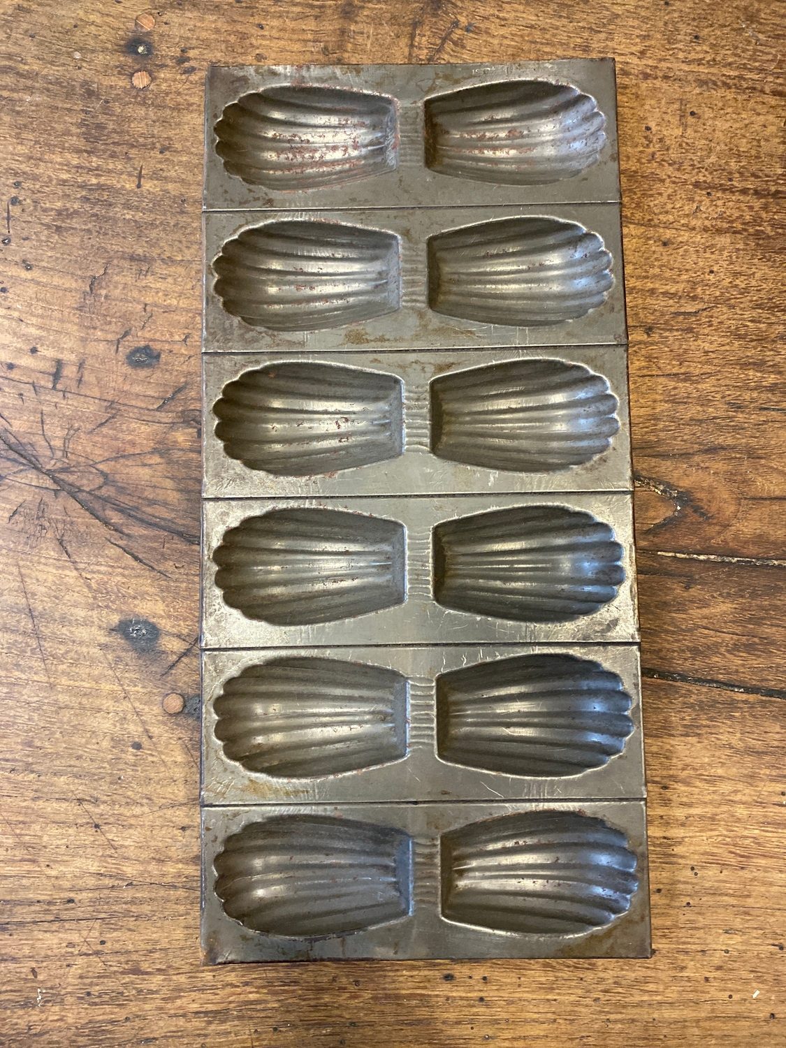 Pattern: Vintage French Madeleine Mould – Curiosité Göteborg | Fransk vintageinredning från Curiosité