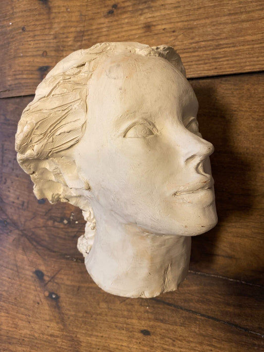 Pattern: Vintage French Plaster Bust – Curiosité Göteborg | Fransk vintageinredning från Curiosité