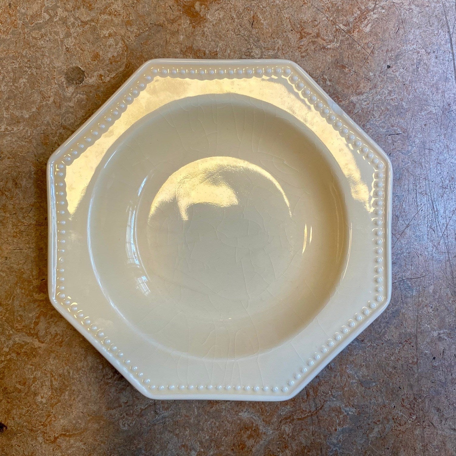 Vintage Octagonal Creamware Plate With Beaded Rim – 21.5 cm - Ena