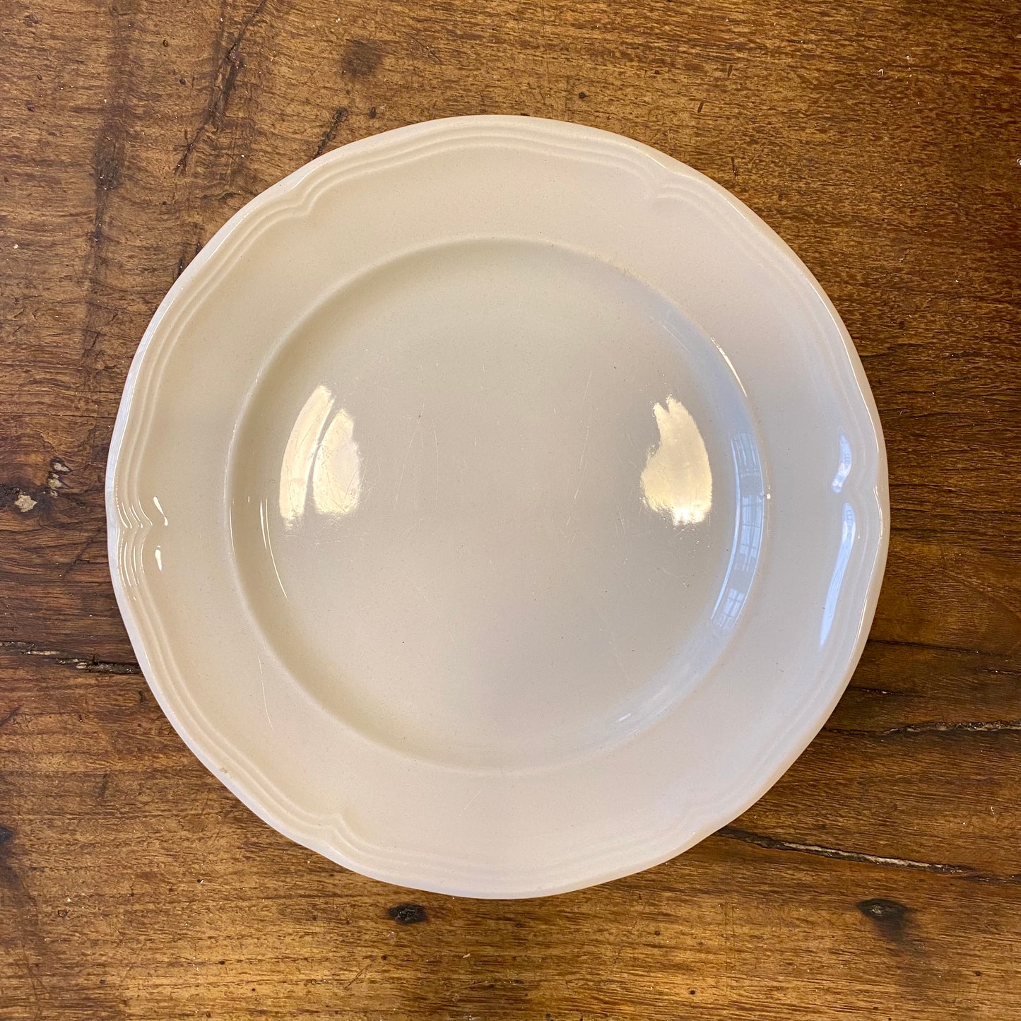 Italian Vintage White Dinner Plate – 24 cm