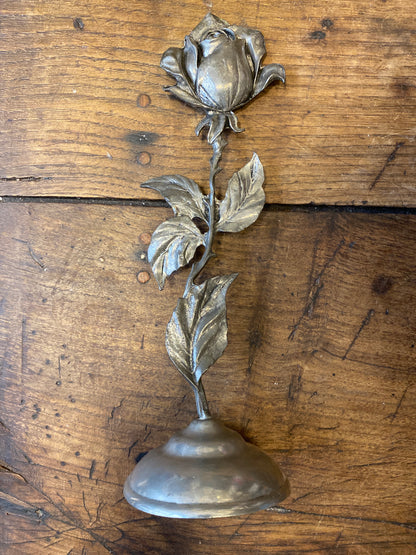 Tin Rose