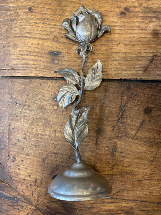 Tin Rose