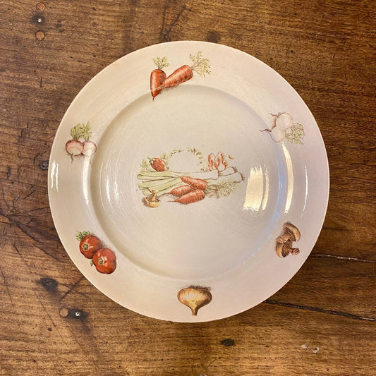Set of 4 Vintage French L’Amandinoise Plates – Vegetable Motif