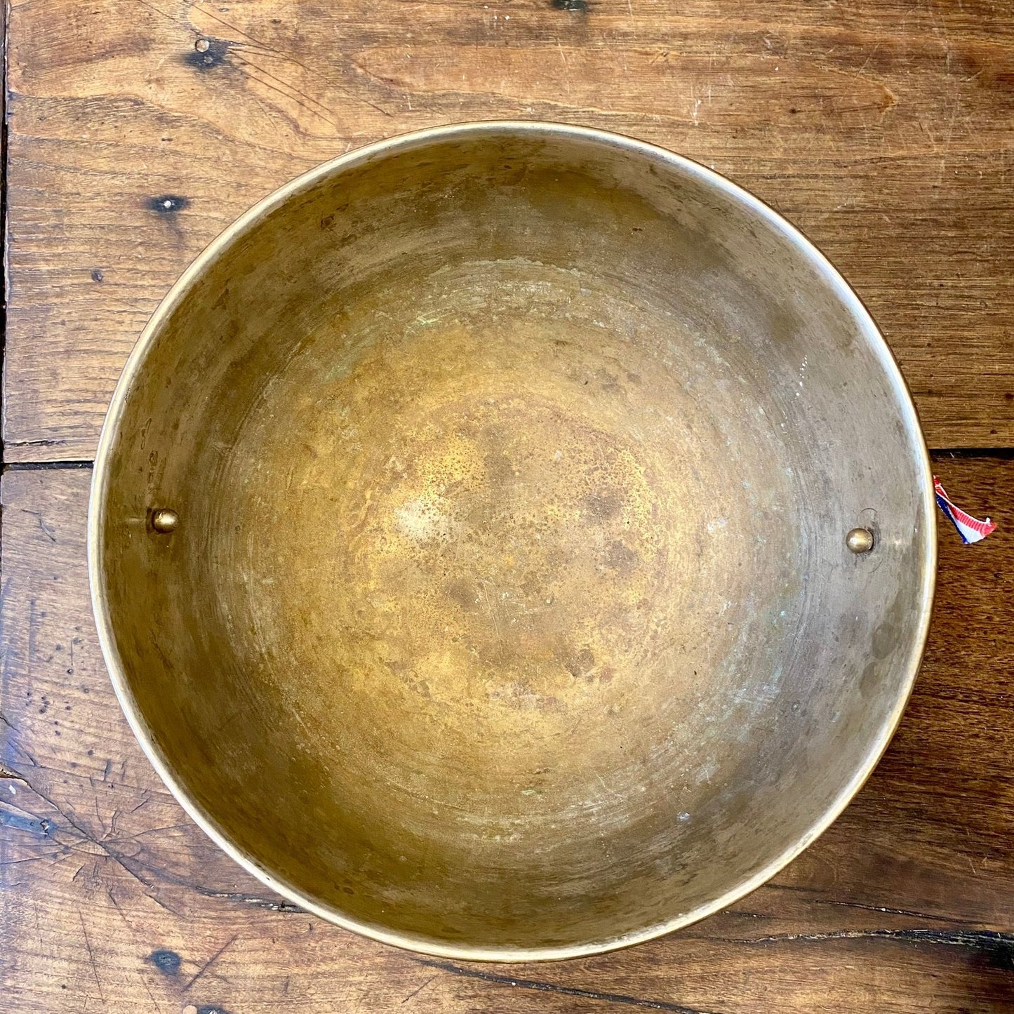 French vintage champagne vasque