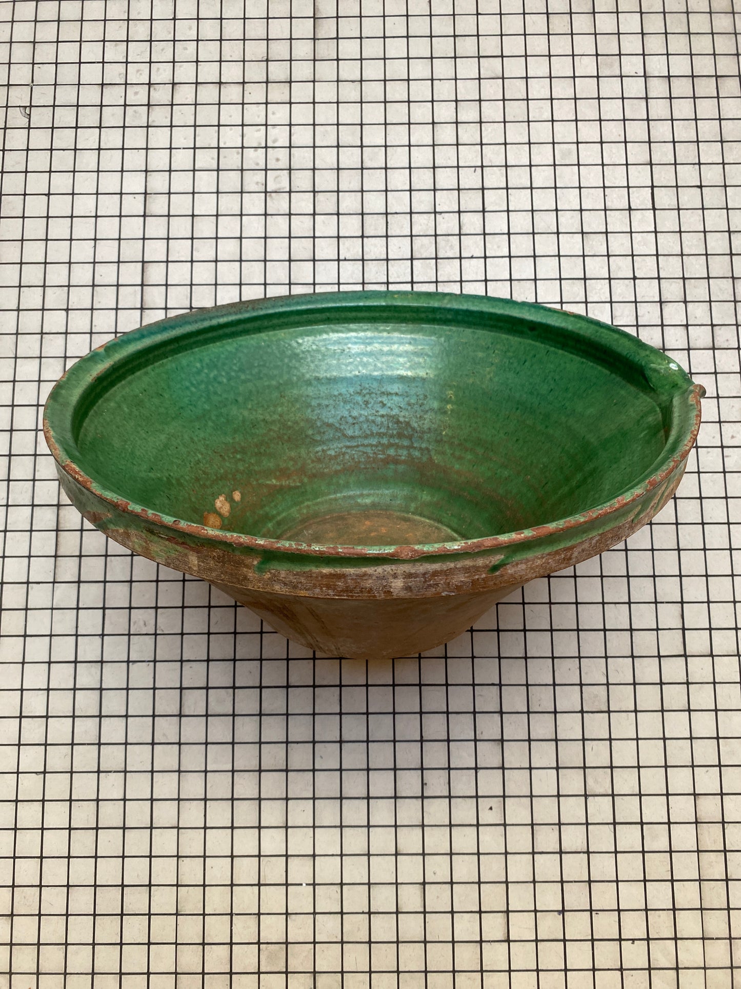 Rare Green Provençal Tian