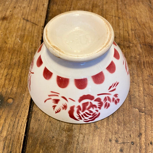 French vintage café au lait bowl – red floral