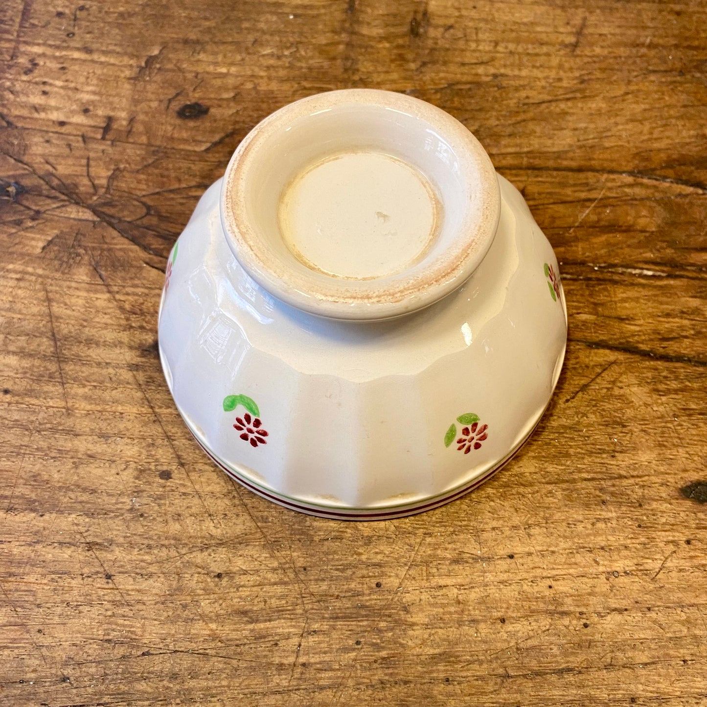 Vintage French Café au Lait Bowl – Red & Green Floral