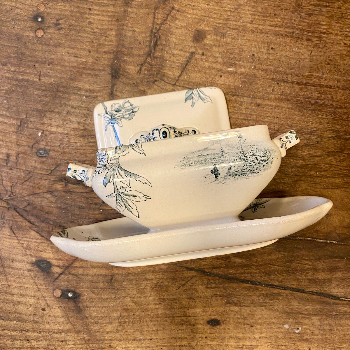 Vintage Creil et Montereau Butter Dish – Service Cerisier