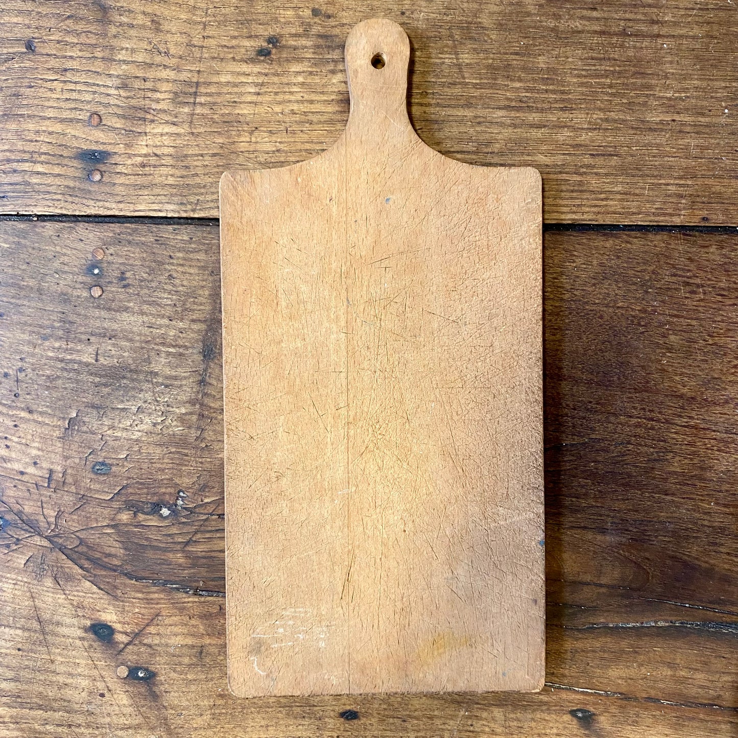 Vintage French Wooden Cutting Board – Rounded Handle