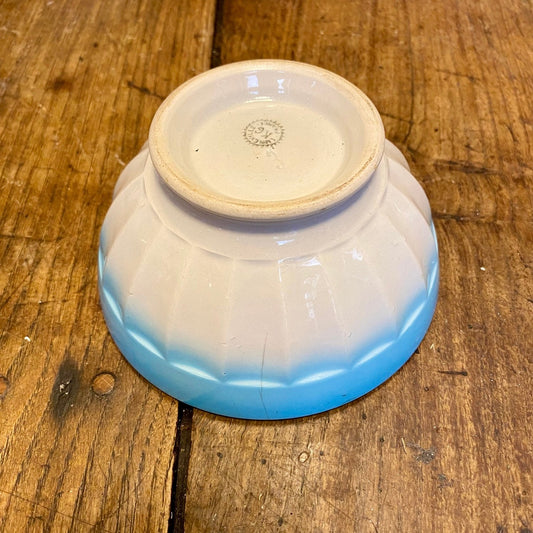 French vintage café au lait bowl – blue ombré