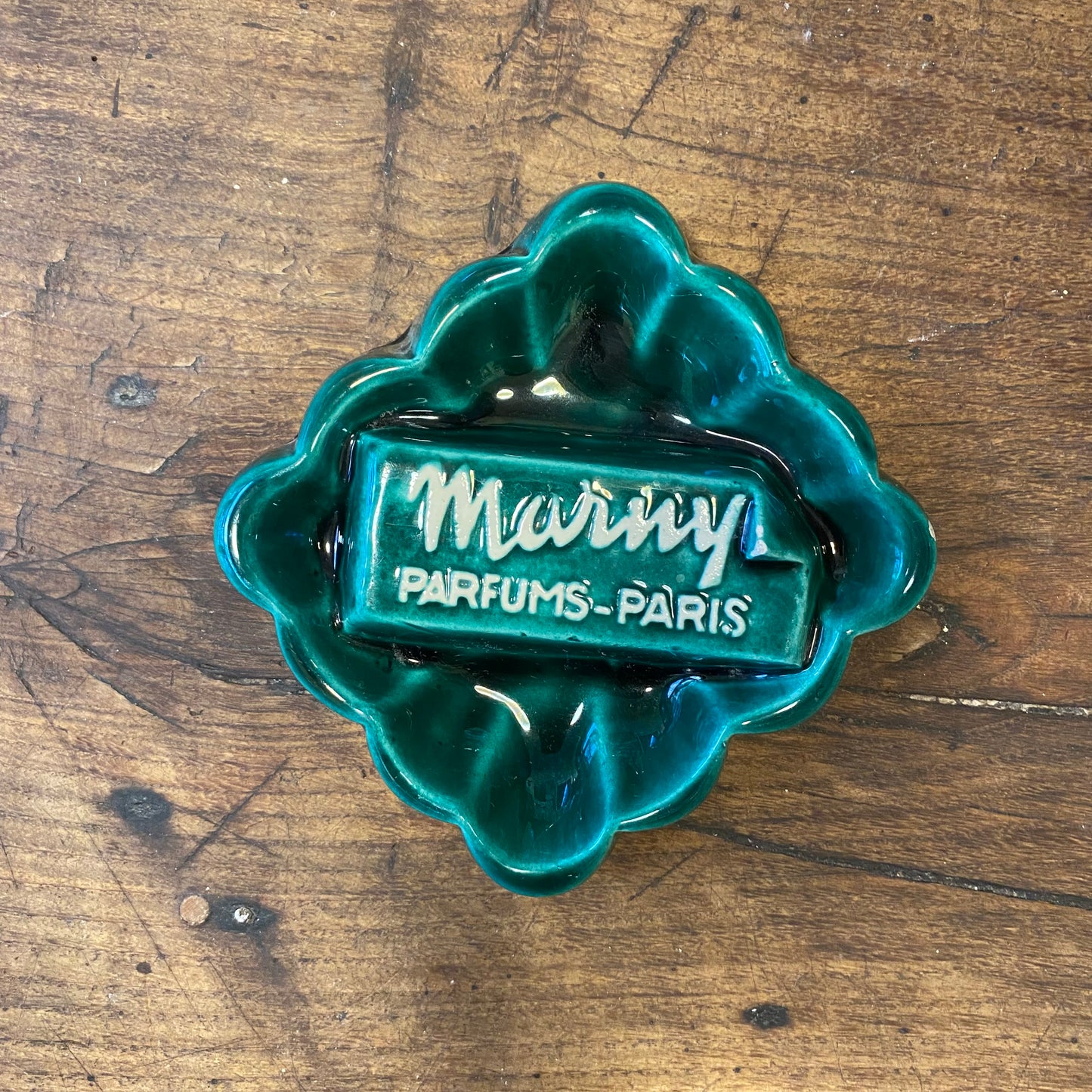 Vintage Marvy Parfums Paris Reklamaskfat – Smaragdgrön