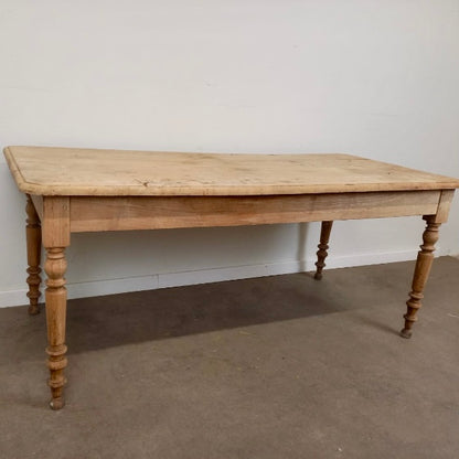 Pattern: COMING SOON - French Pine Farmhouse Table – Curiosité Göteborg | Fransk vintageinredning från Curiosité