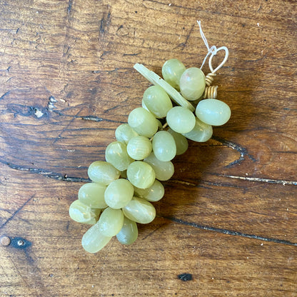 French Vintage Alabaster Grape Cluster – Pale Green Stone – 19 cm