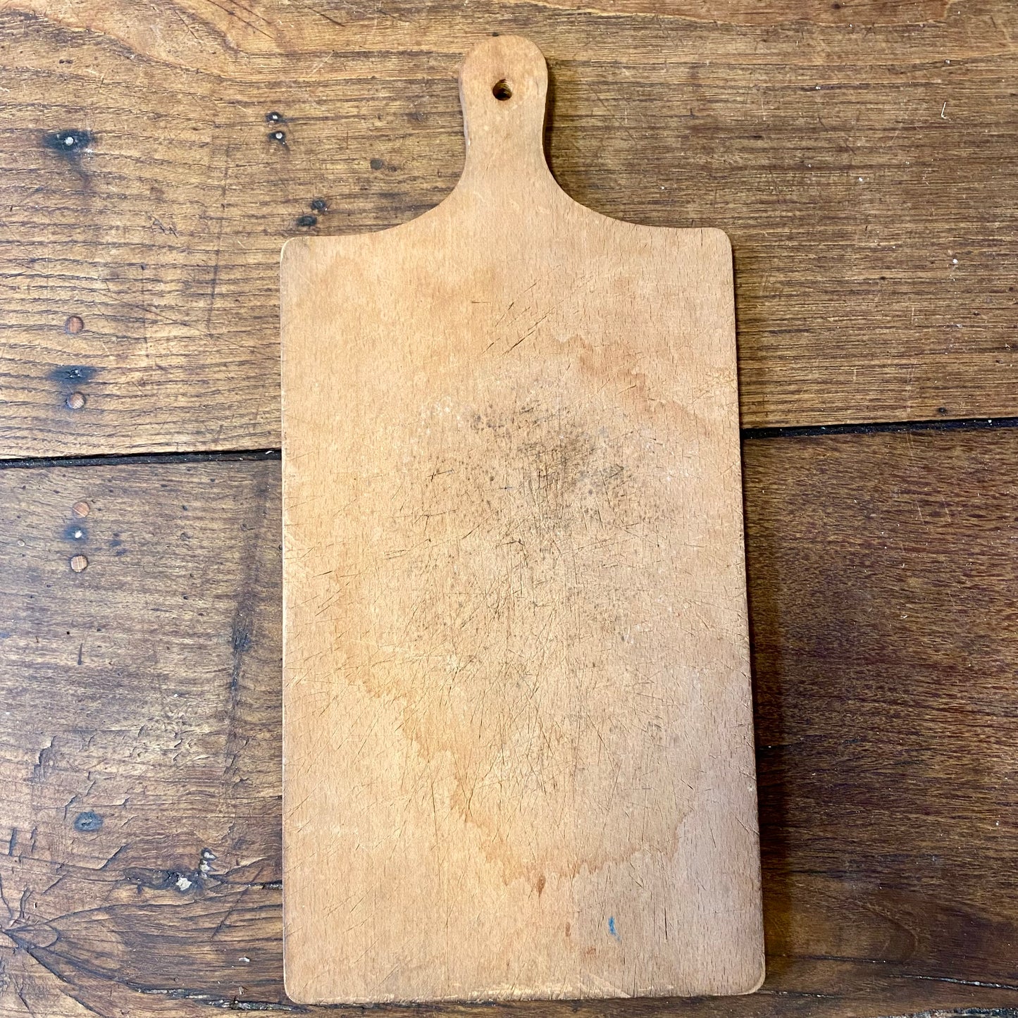 Vintage French Wooden Cutting Board – Rounded Handle