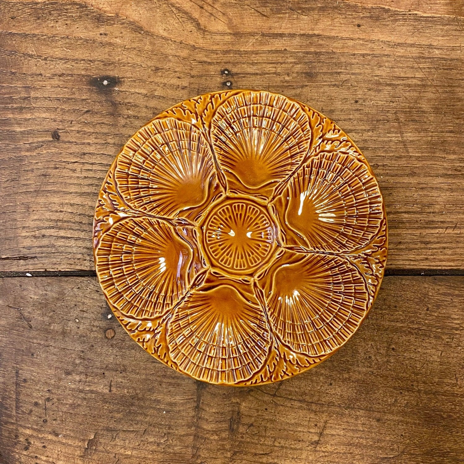 Vintage Portuguese Oyster Plate – Amber Brown