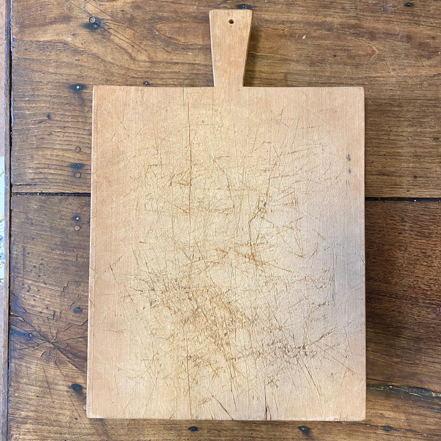 French Vintage Cutting Board – 55 × 37 × 6 cm