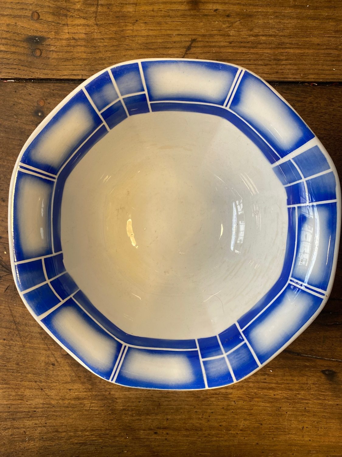 Pattern: Digoin Sarreguemines ‘Dora’ Serving Bowl – Curiosité Göteborg | Fransk vintageinredning från Curiosité