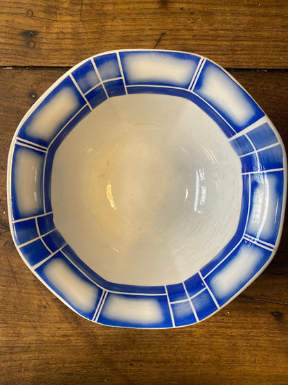 Pattern: Digoin Sarreguemines ‘Dora’ Serving Bowl – Curiosité Göteborg | Fransk vintageinredning från Curiosité