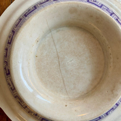 Pattern: English “Key Border” Cake Tray Etruscan Vases – Mid-19th Century – Curiosité Göteborg | Fransk vintageinredning från Curiosité