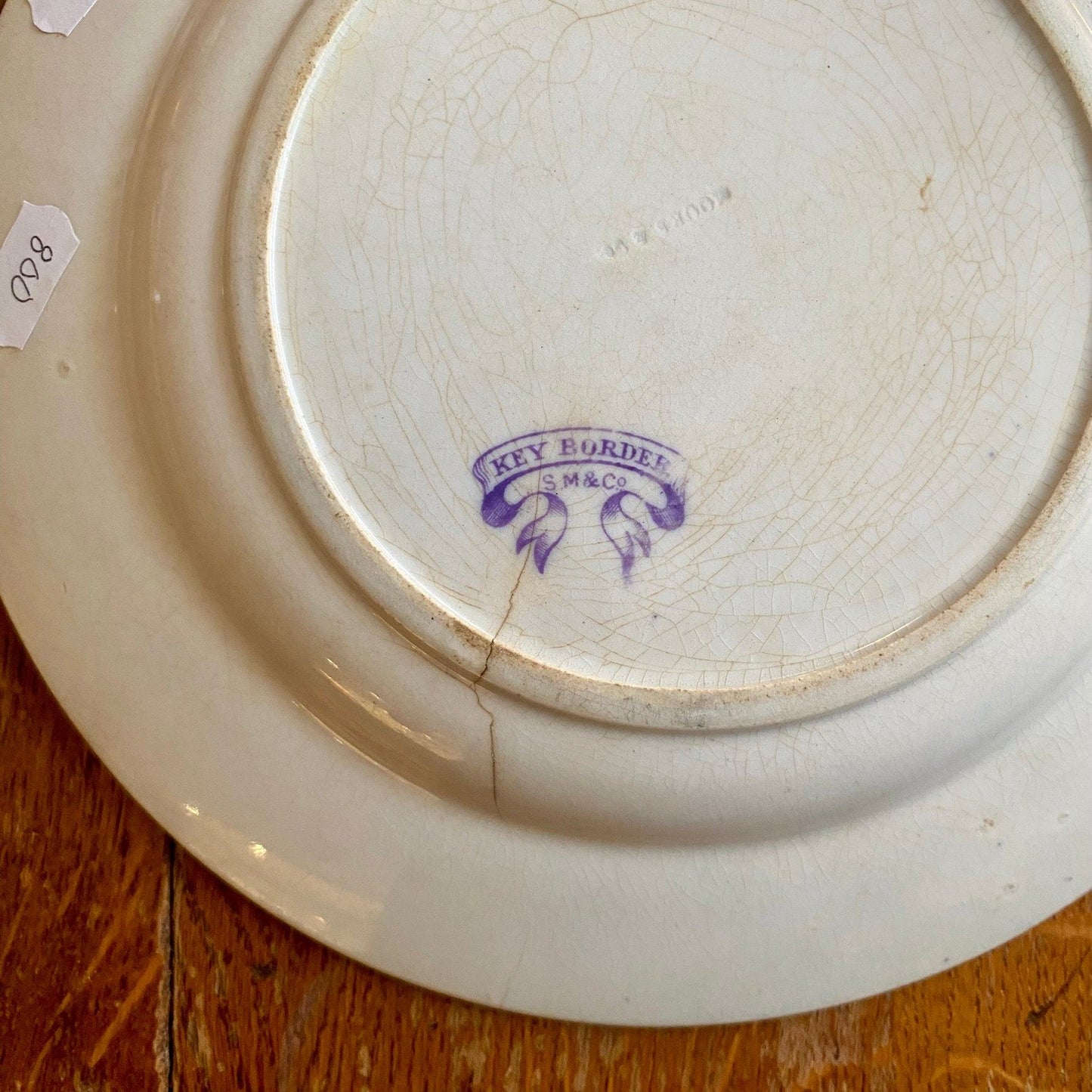 Pattern: English “Key Border” Plate Etruscan Vases – Mid-19th Century – Curiosité Göteborg | Fransk vintageinredning från Curiosité