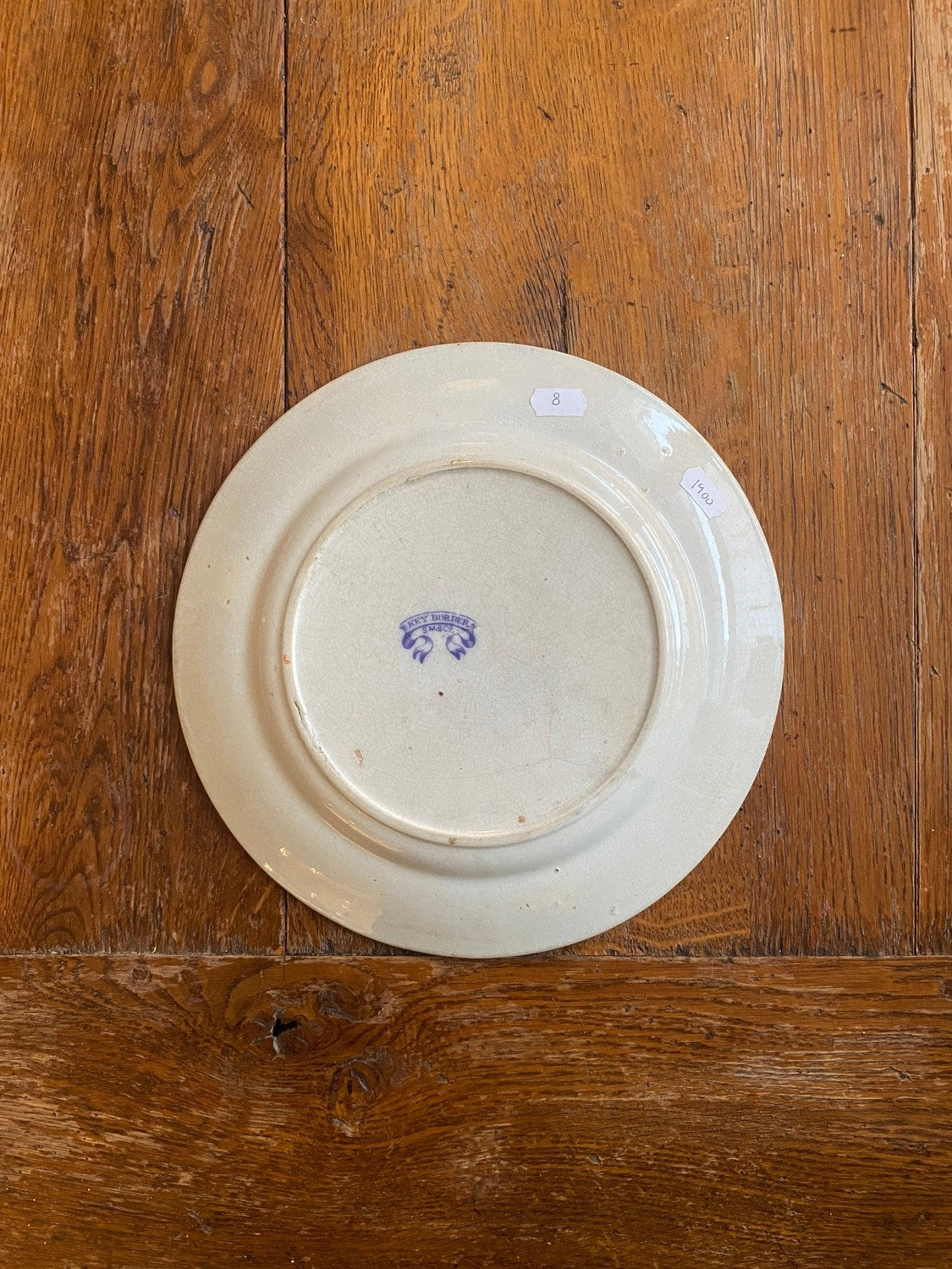 Pattern: English “Key Border” Plate Etruscan Vases – Mid-19th Century – Curiosité Göteborg | Fransk vintageinredning från Curiosité