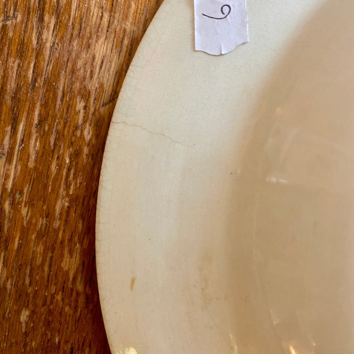 Pattern: English “Key Border” Plate Etruscan Vases – Mid-19th Century – Curiosité Göteborg | Fransk vintageinredning från Curiosité