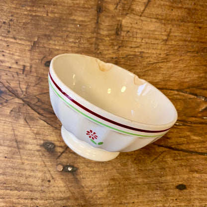 Vintage French Café au Lait Bowl – Red & Green Floral