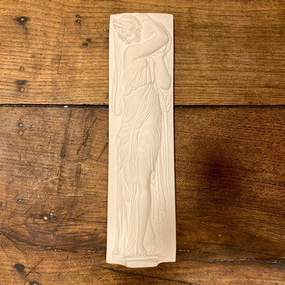 Pattern: French Artisan Plaster Relief – Classical Figure – Curiosité Göteborg | Fransk vintageinredning från Curiosité