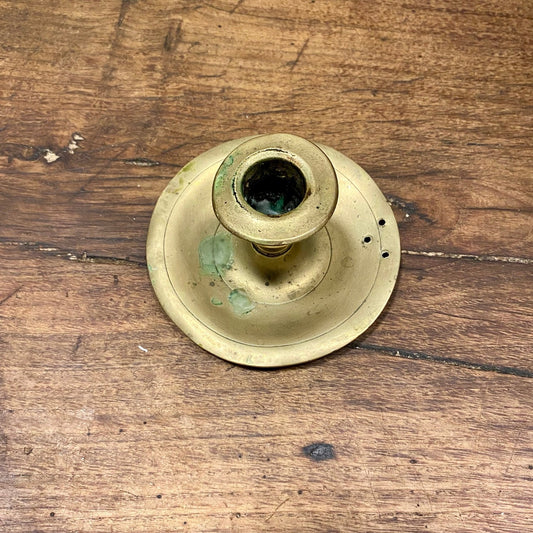 Pattern: French Brass Chamberstick – Curiosité Göteborg | Fransk vintageinredning från Curiosité