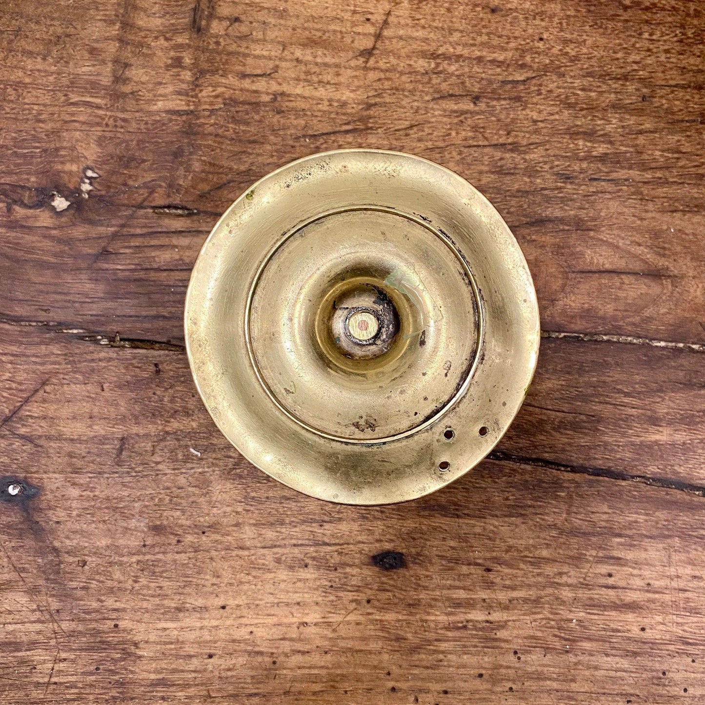 Pattern: French Brass Chamberstick – Curiosité Göteborg | Fransk vintageinredning från Curiosité