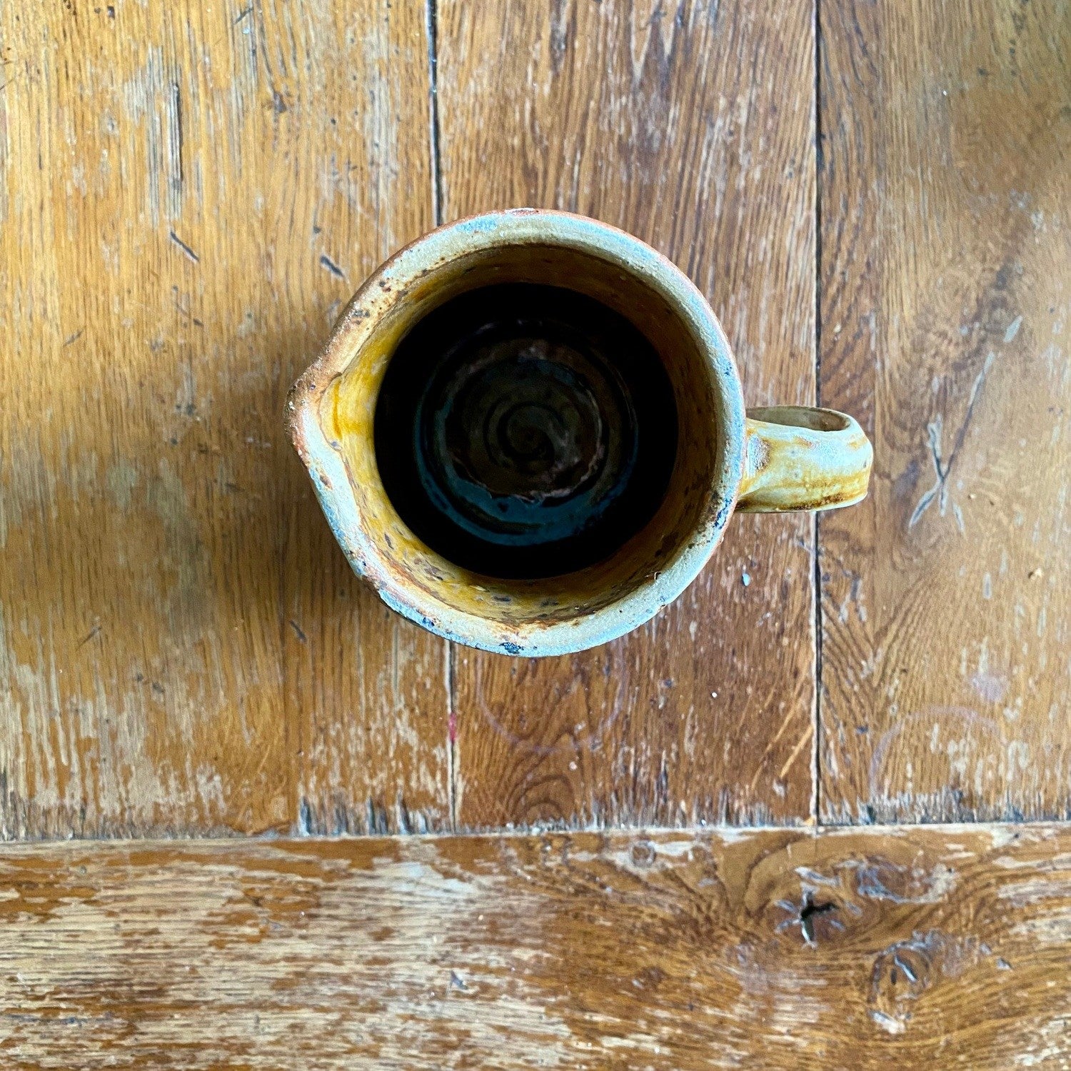 Pattern: French Stoneware Jug – Curiosité Göteborg | Fransk vintageinredning från Curiosité