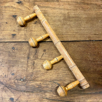 Pattern: French Vintage Wooden Wall Hooks — Natural Finish – Curiosité Göteborg | Fransk vintageinredning från Curiosité