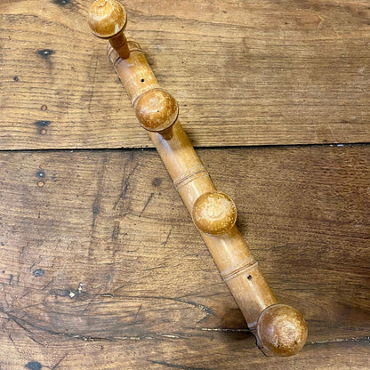 Pattern: French Vintage Wooden Wall Hooks — Natural Finish – Curiosité Göteborg | Fransk vintageinredning från Curiosité