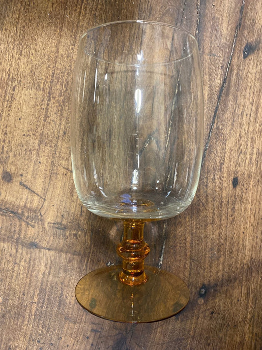 Pattern: French vase – Curiosité Göteborg | Fransk vintageinredning från Curiosité