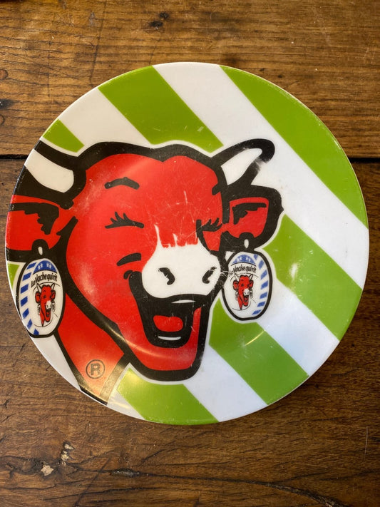 Pattern: La Vache qui Rit cheese Plate – Curiosité Göteborg | Fransk vintageinredning från Curiosité
