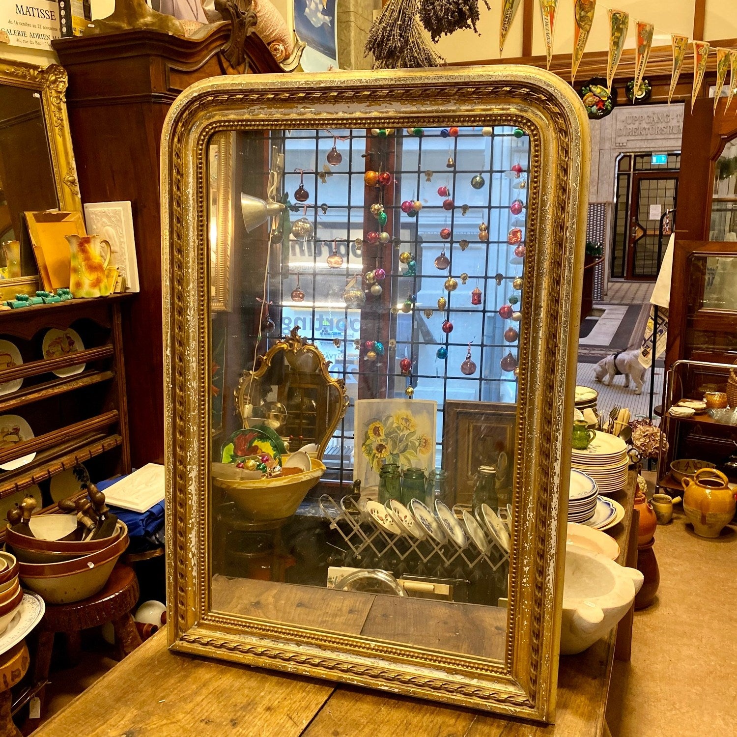 Pattern: Large Louis-Philippe Giltwood Mirror – Curiosité Göteborg | Fransk vintageinredning från Curiosité
